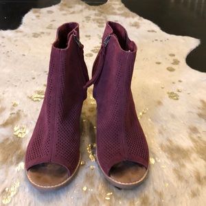 Toms Booties